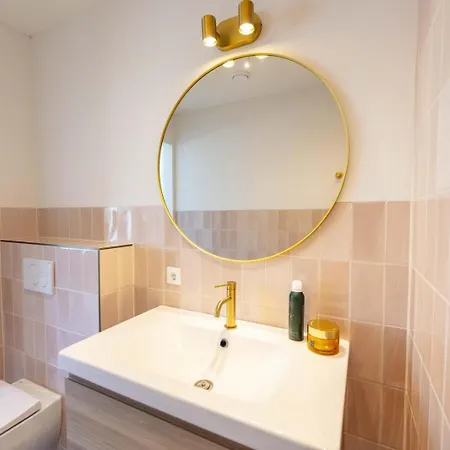 Hotel Groenendijk 64 -