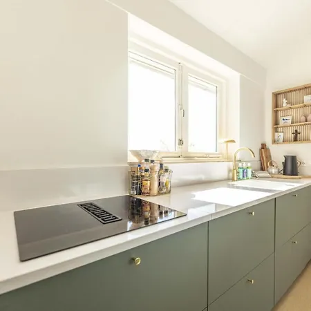 Hotel Groenendijk 64 -